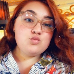 Meet your Posher, Ana